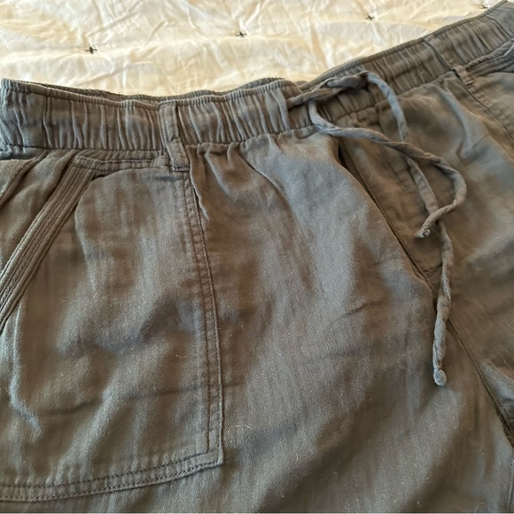 Old Navy Shorts - charcoal gray 2X - Picture 3 of 4